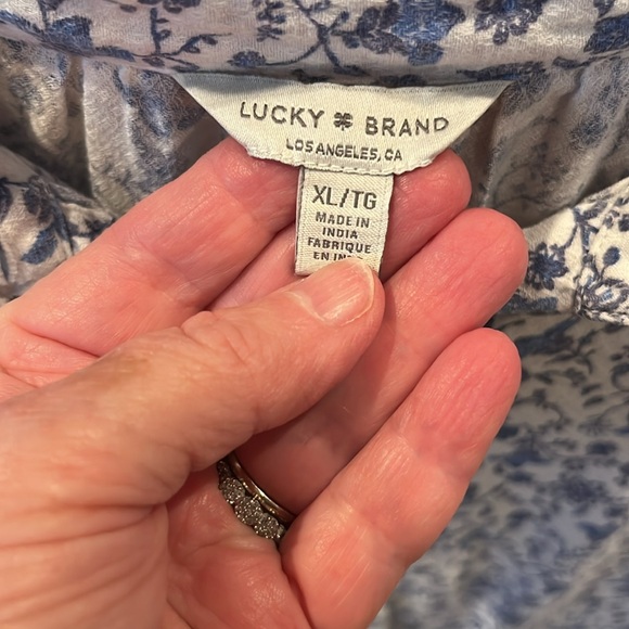 Lucky Brand White and Blue Button Down Shirt - Picture 2 of 7
